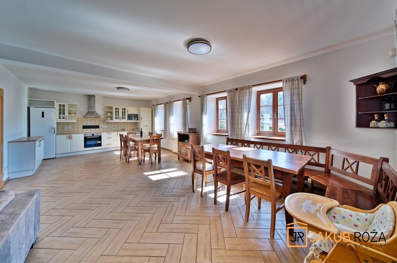 Prodej chaty 377 m², pozemek 1587 m² Černý Důl - 8