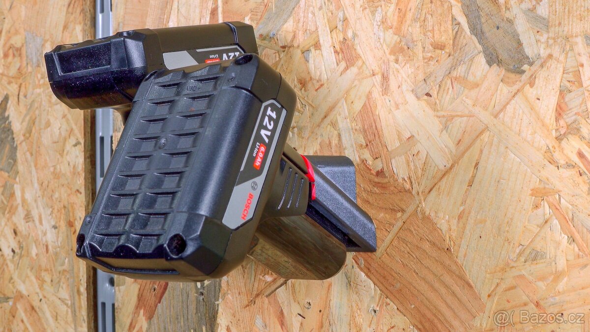 Držiaky batérií BOSCH 12V na stenu - 8