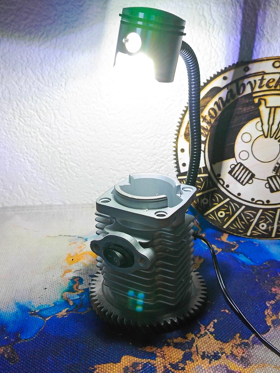 Lampička hlava válce - Autonábytek Kovář - 8