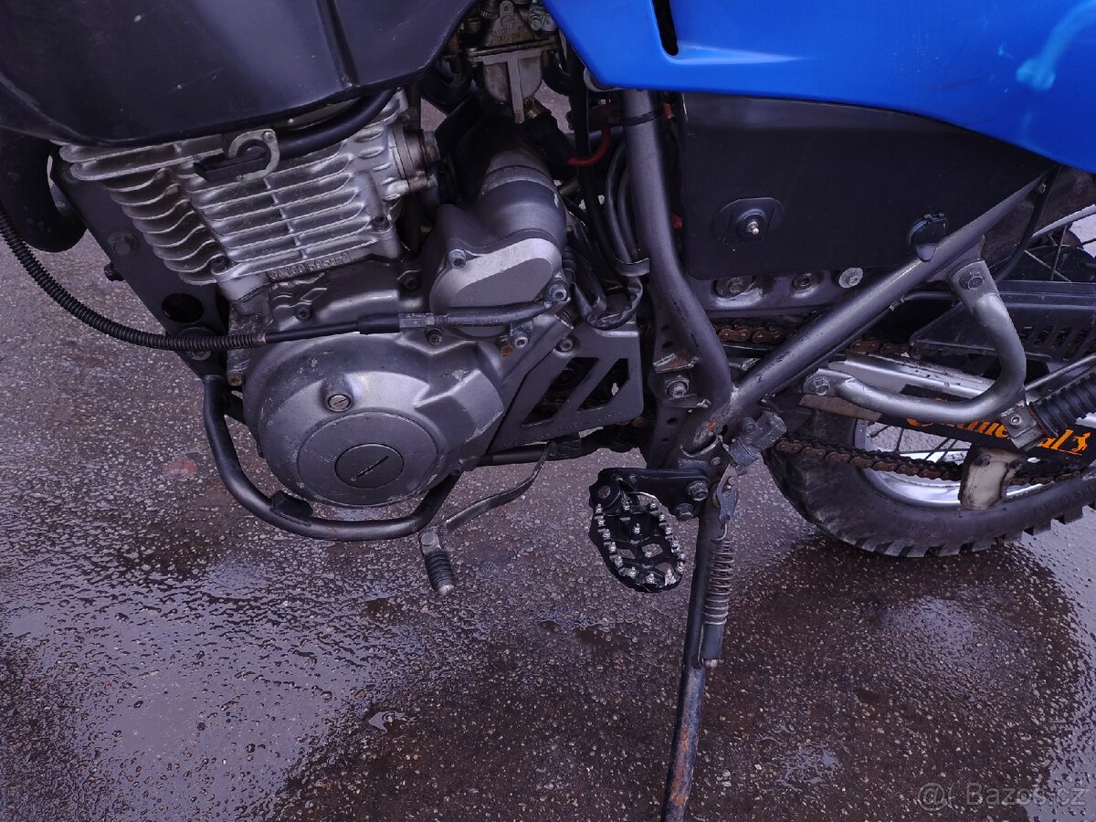 YAMAHA XT 600 E - 8