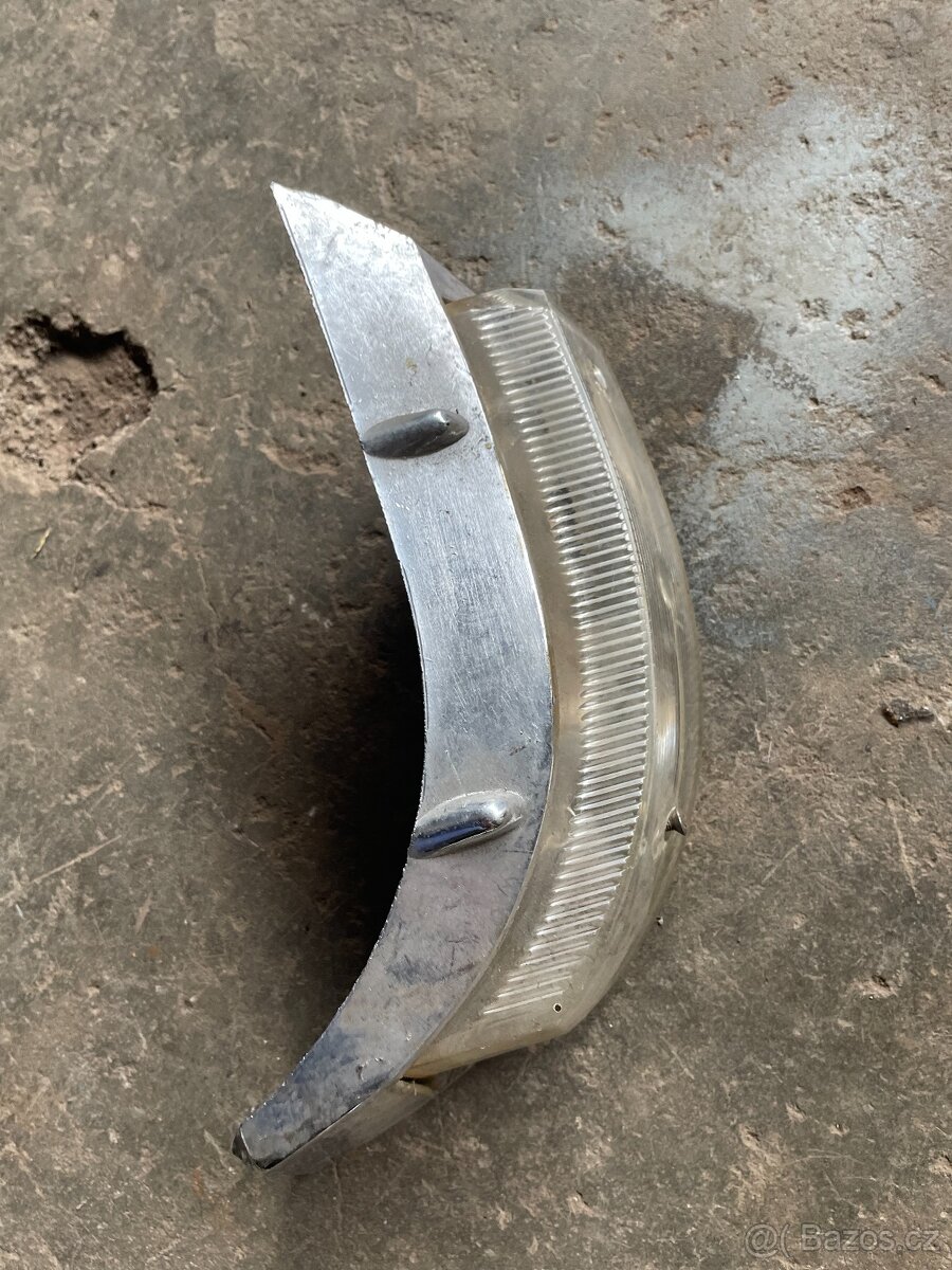 Prodám díly na Volhu 21/24 - 8