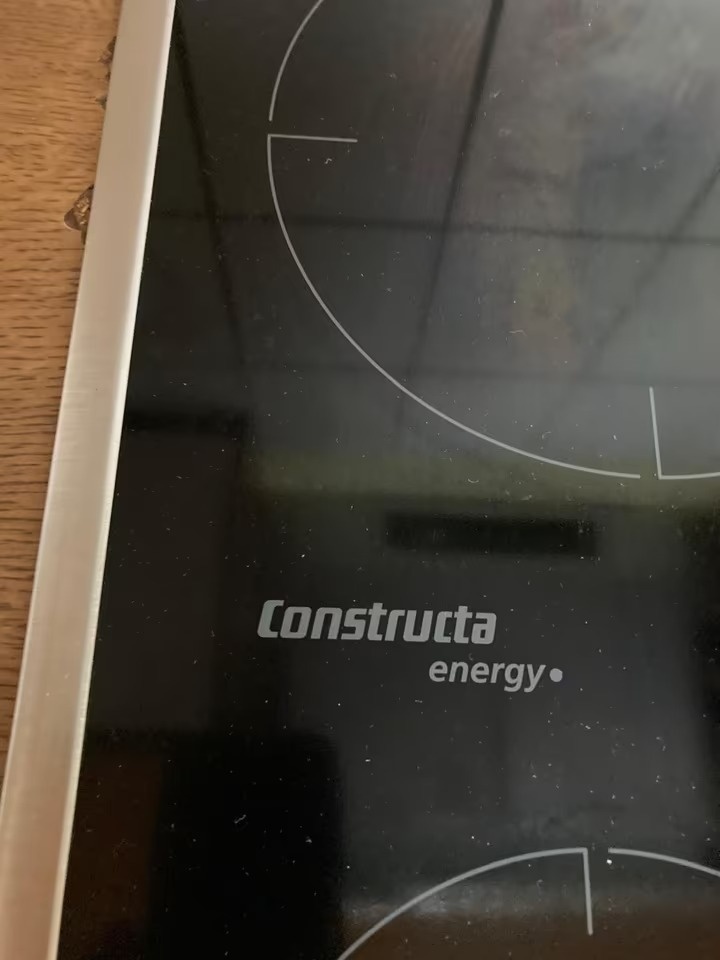 REZERVACE - Kuchynská linka - 8