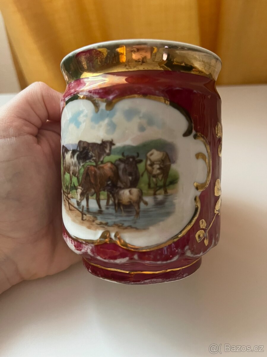 Starý hrnek - kafáč 3 ks; motivy - koně, krávy, jelen, srny - 8