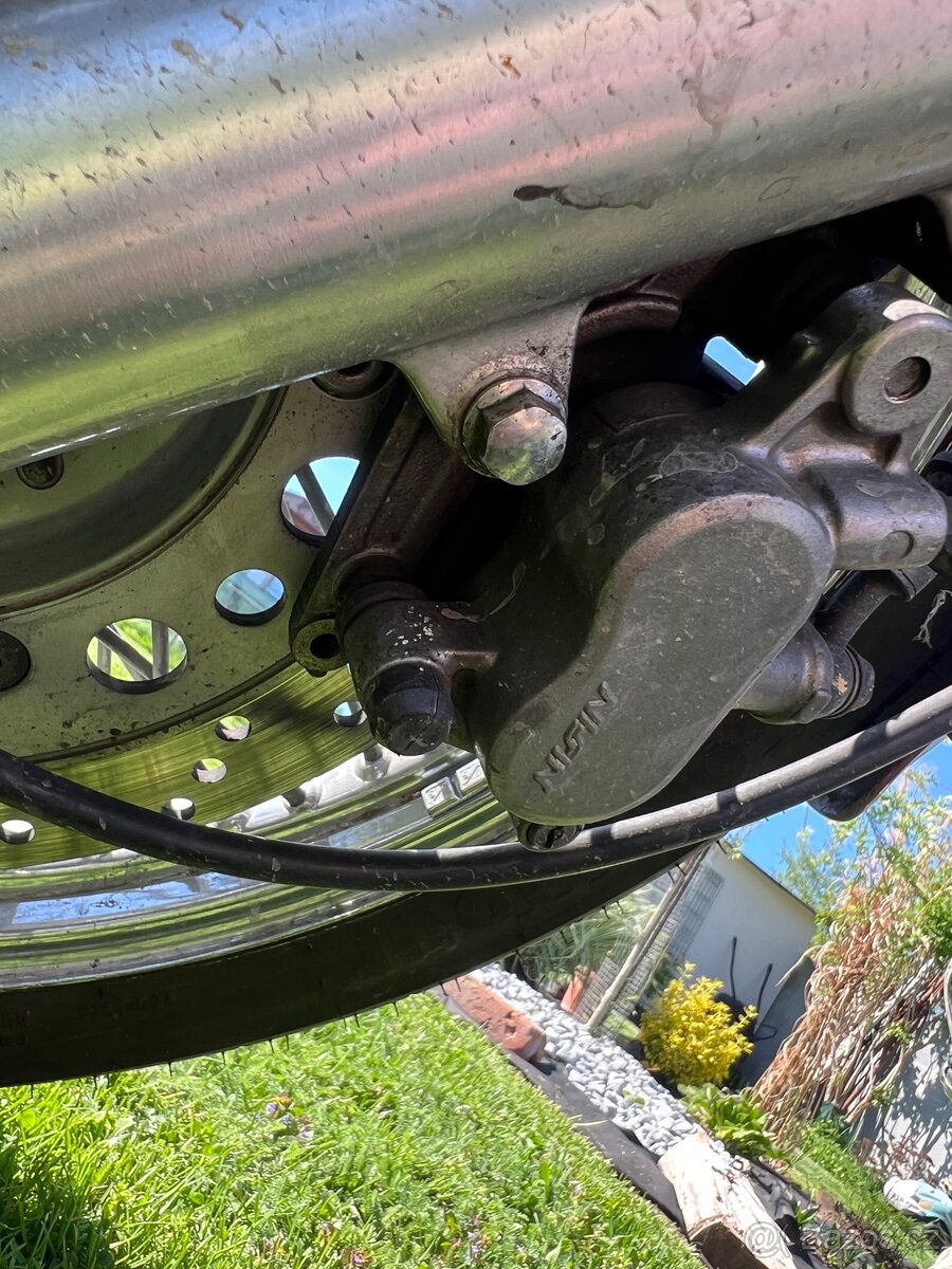 Honda shadow 600 - 8