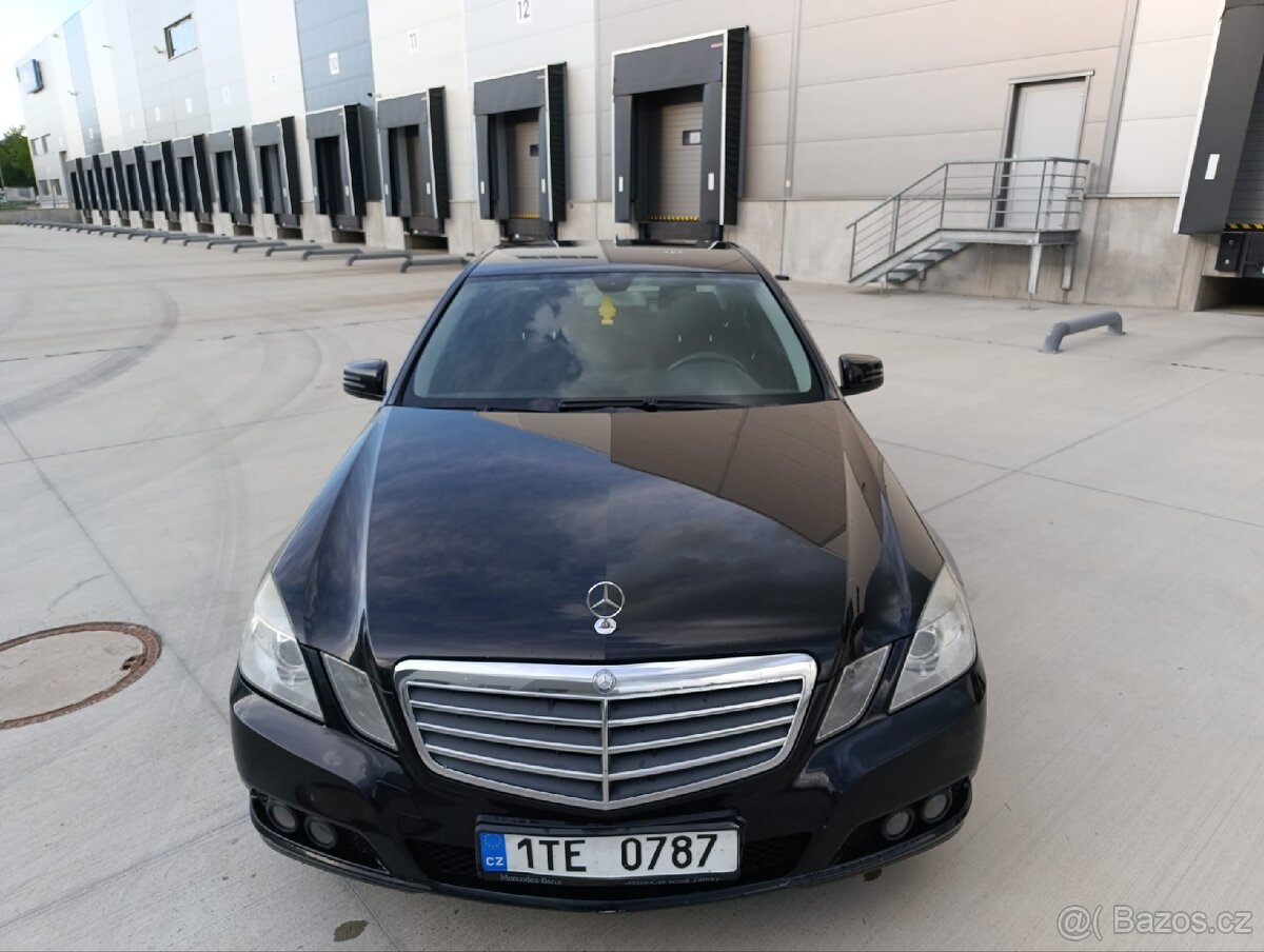 Mercedes-Benz E200 CDI - 8