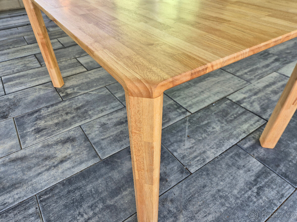 Designový jídelní stůl z masivu 150 x 90 - 8