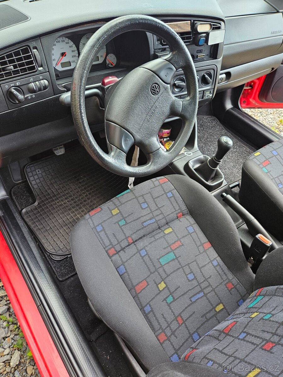 Golf III 1,6i naj.pouze 113t.km - 8