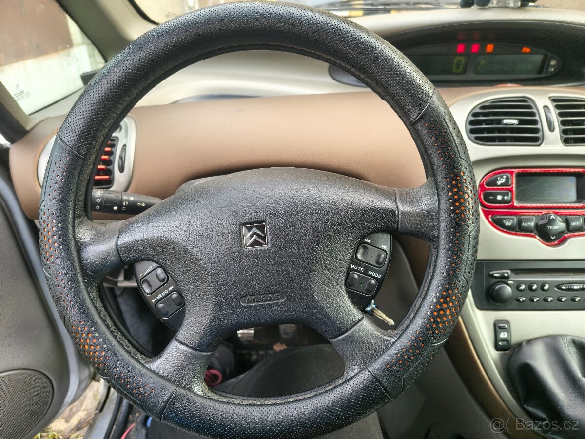 Citroen Xsara picasso - 8