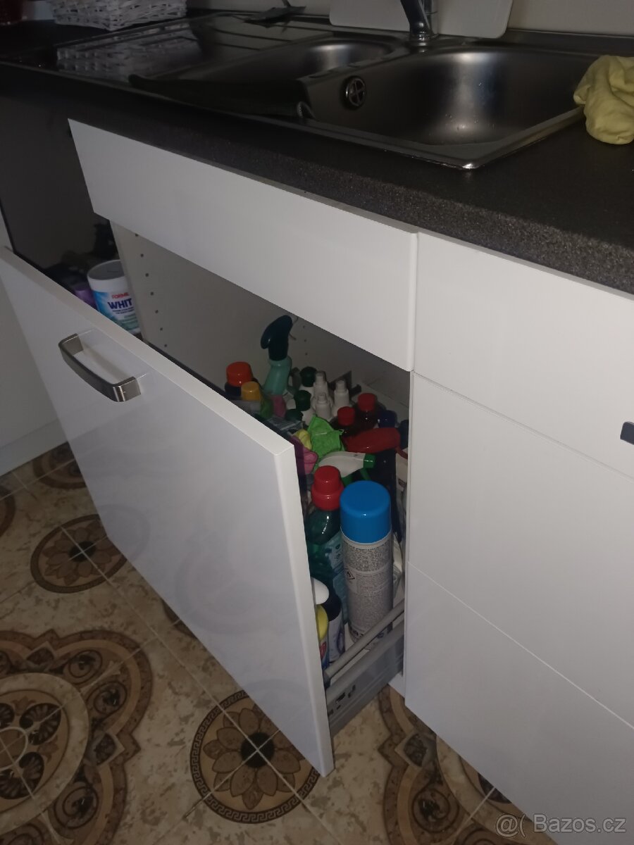 Kuchyňská linka IKEA - 8