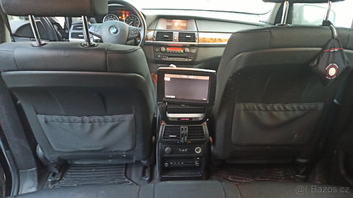 Bmw x5 e70 - 8