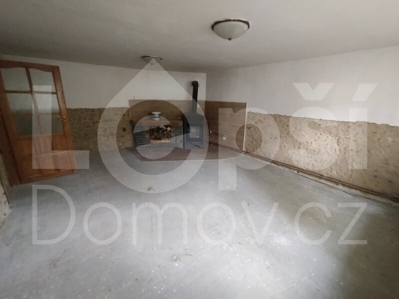 Prodej rodinného domu se dvěmi bytovými jednotkami 118 m2 - 8