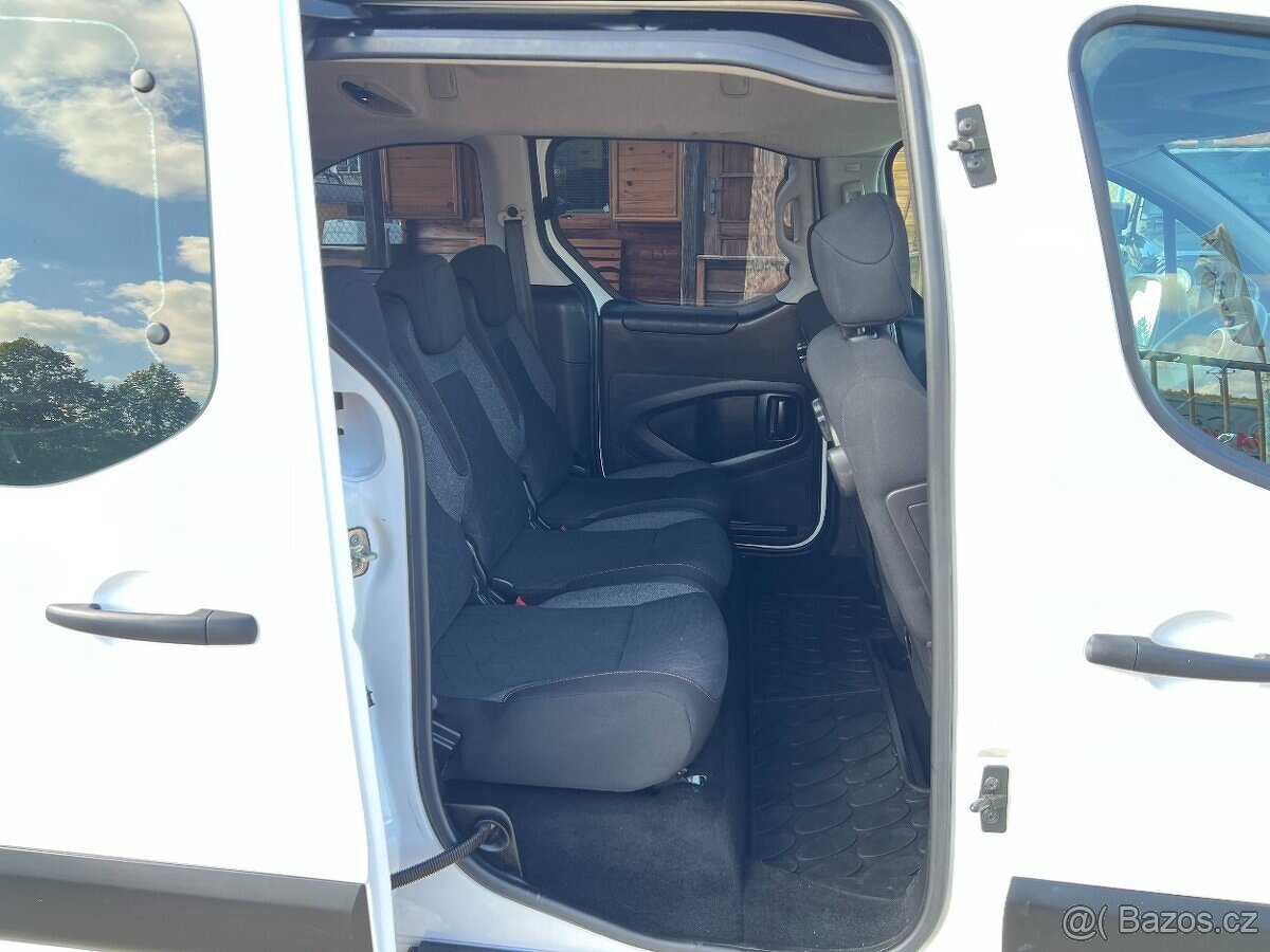 Peugeot Partner Tepee, 1.2 i 81kw,10/2018 - 8