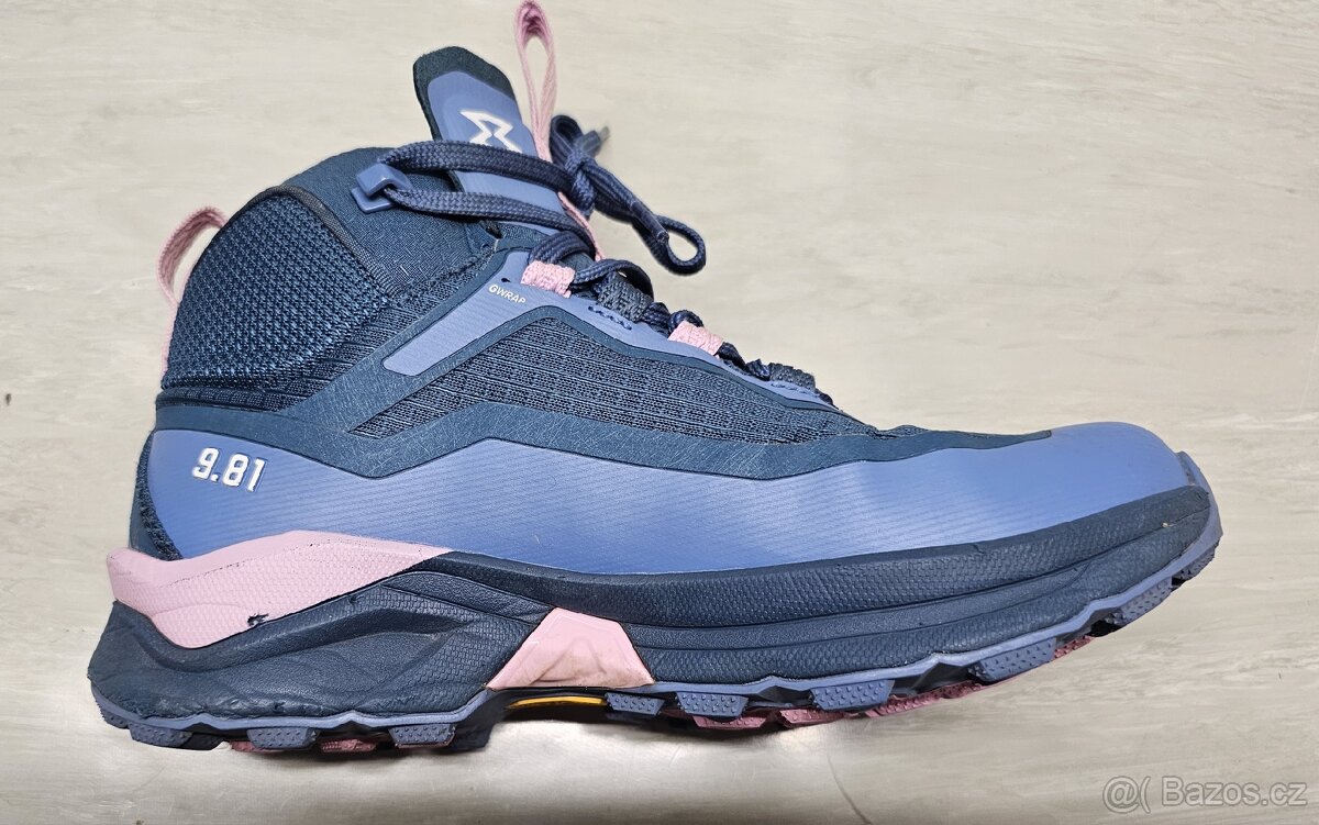 ŠPIČKOVÉ DÁMSKÉ TURISTICKÉ BOTY GARMONT GTX PC 5200,- - 8