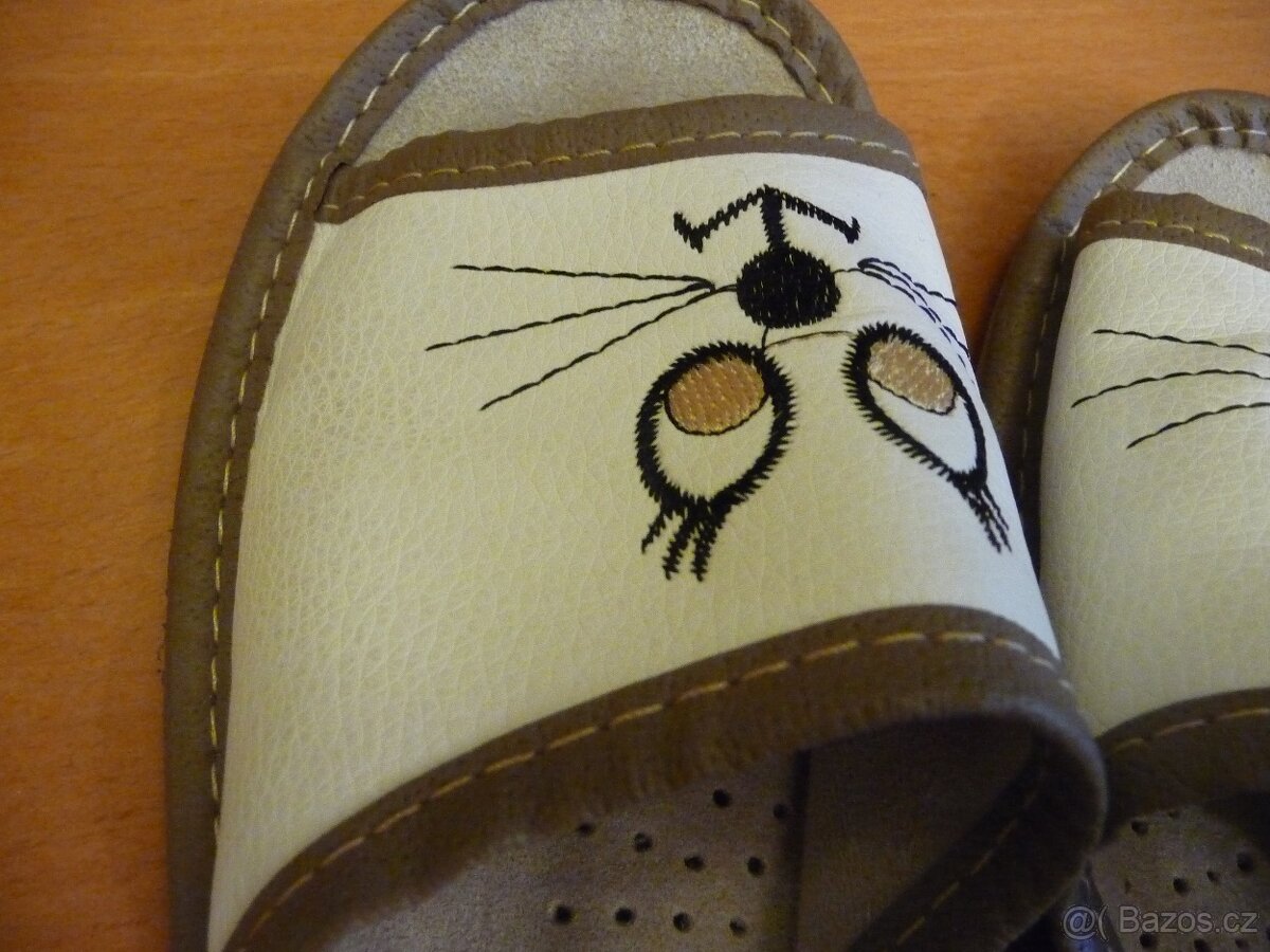 kožené pantofle vel. 31 - 8