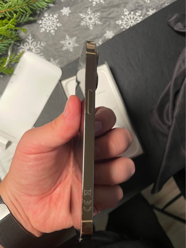iPhone 13 Pro 128 gb - 8