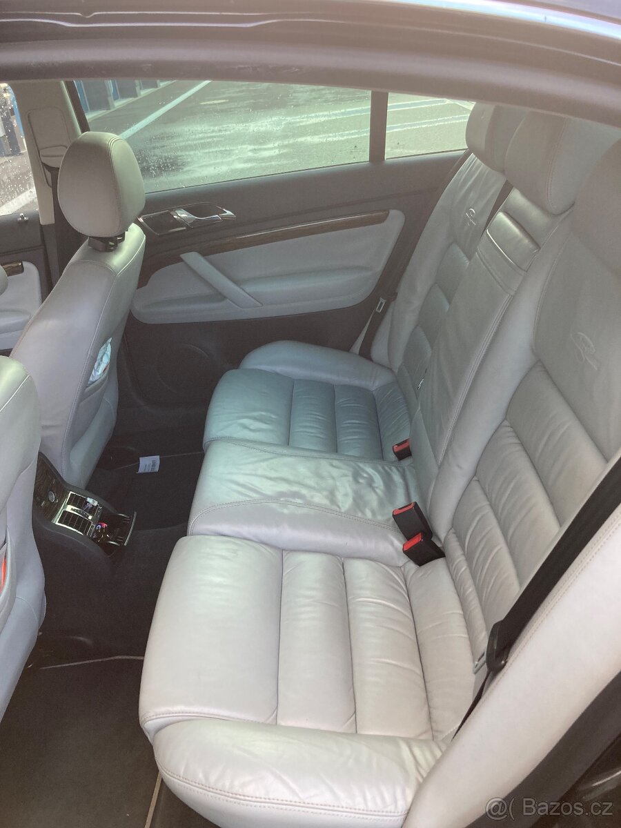 Škoda Superb I 2.5 TDi V6 120Kw Laurin&Klement - 8