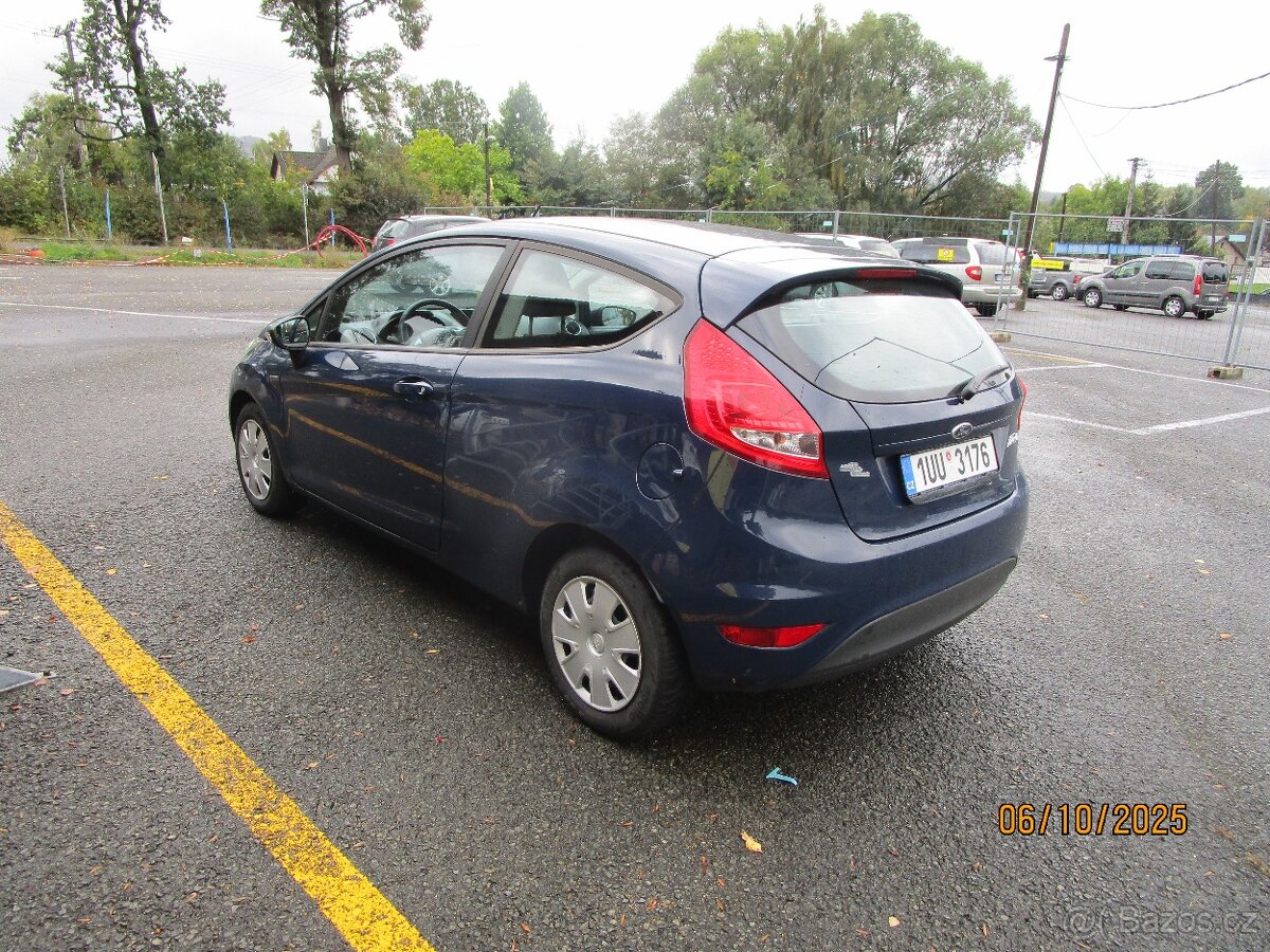 Ford Fiesta 1,2 benzín 44kw - 8