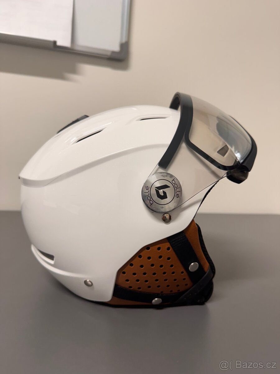 Lyžařská přilba Bollé premium - 8