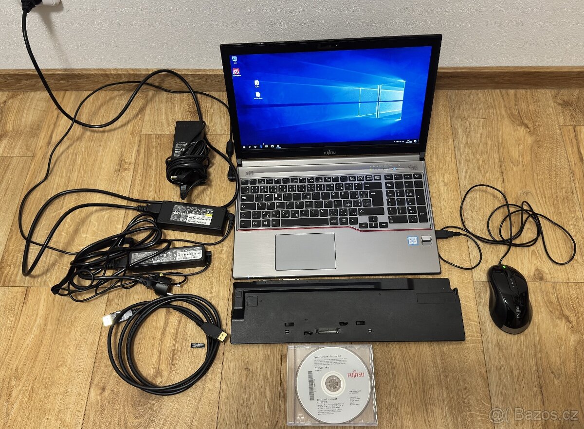 FUJITSU LIFEBOOK E756 s příslušenstvím - 8
