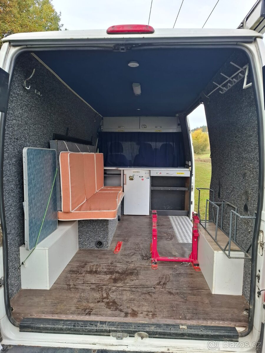 Obytná dodávka Peugeot Boxer - 8