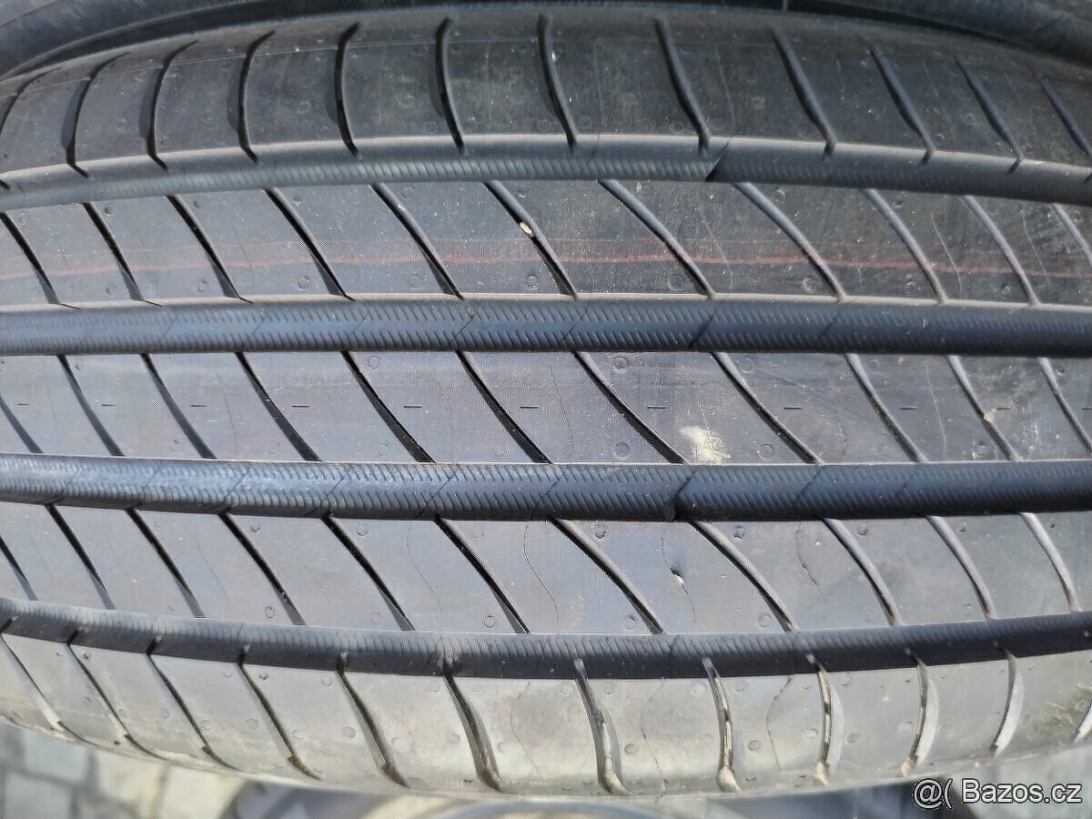 165/65/15 letni pneu MICHELIN a NEXEN 165/65 R15 - 8