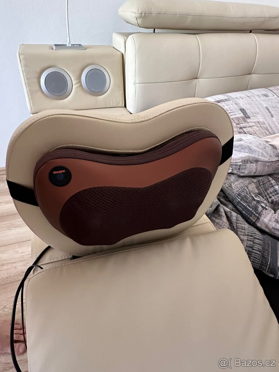 Luxusní postel s masážním křeslem - 8