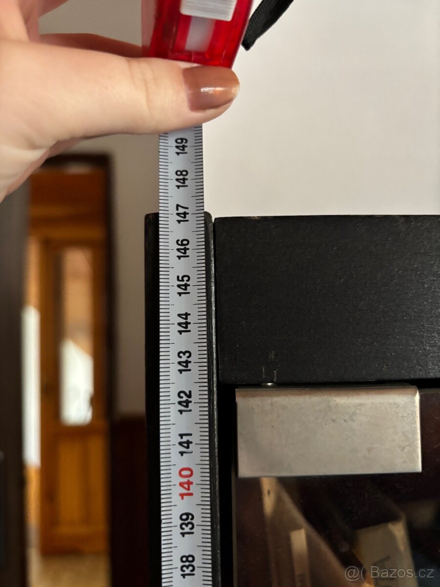 Obývací/kancelářská stěna - 8