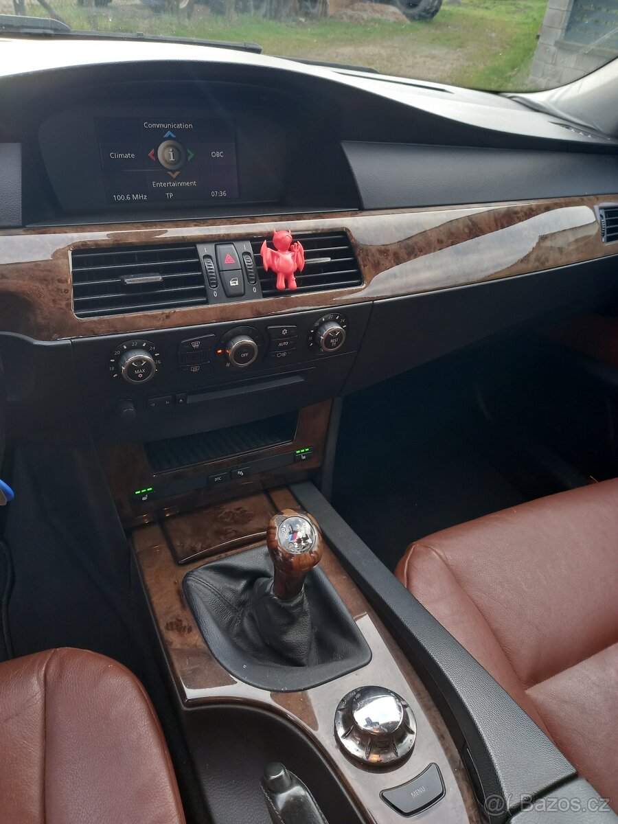 Bmw e61 - 8