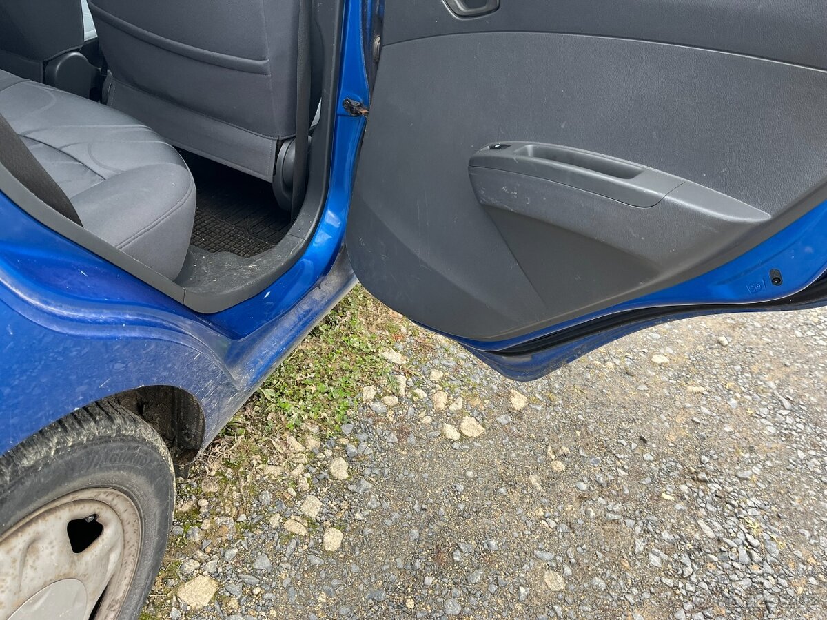 Chevrolet Spark LS BiFuel 2011 (tovární LPG), nová TK - 8