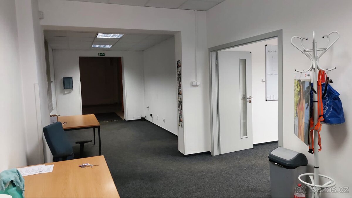 Pronájem kanceláře - 8