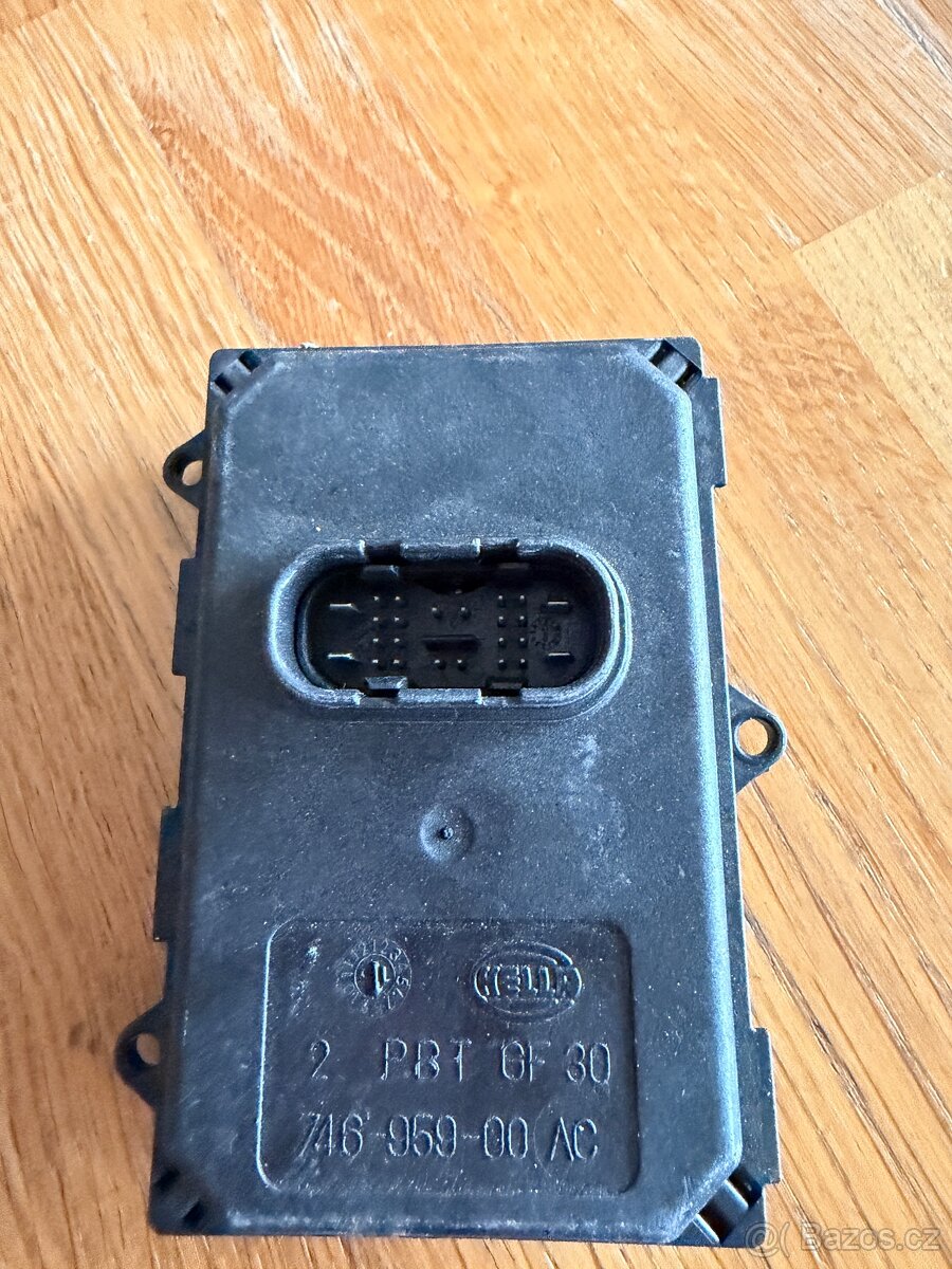 Jednotky Xenonu Škoda - W - Audi - Seat - 8