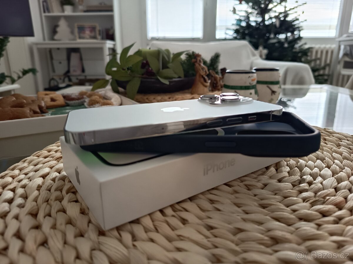 iPhone 14 Pro 256GB - 8