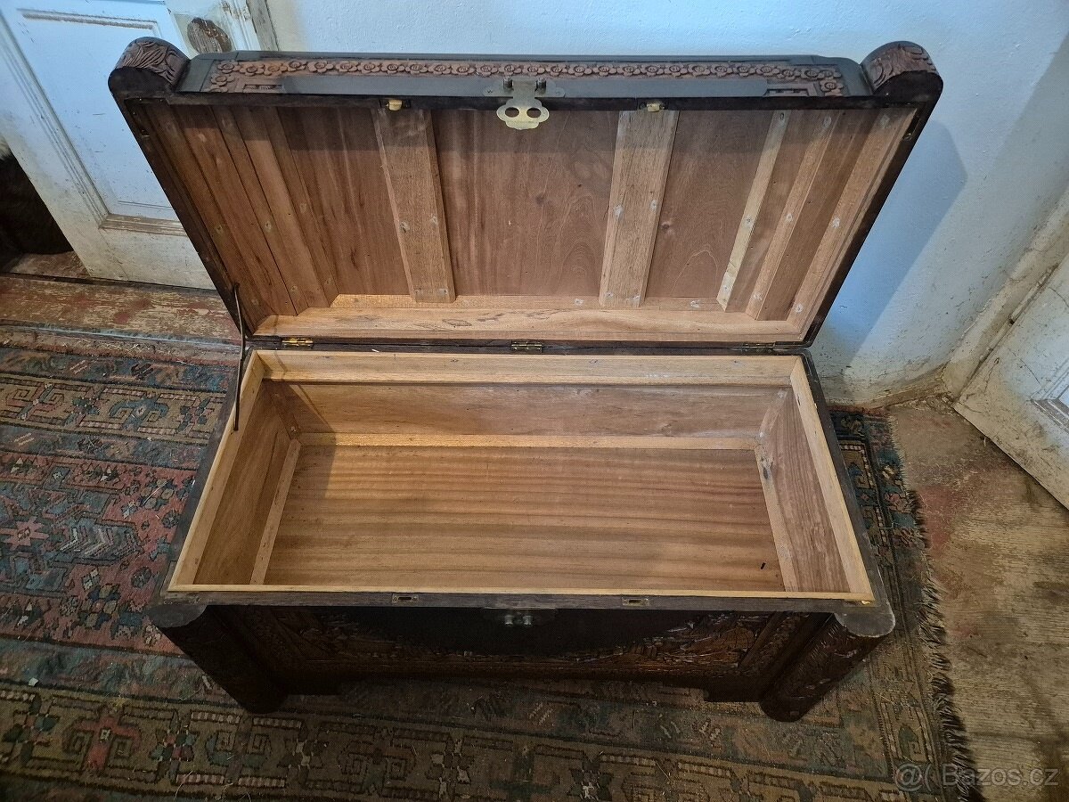 Starožitná čínská truhla - 8