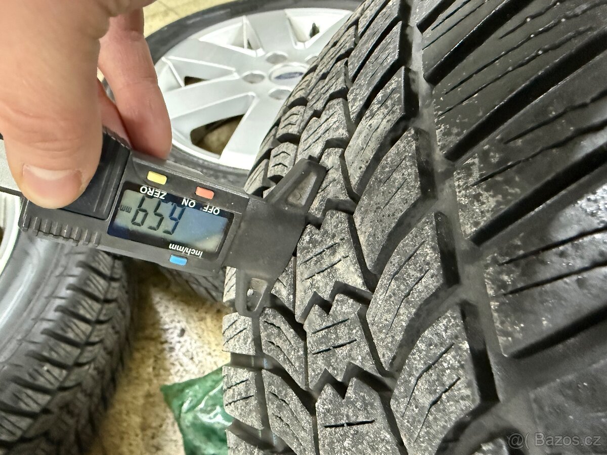 205/55R16 ALU zimní sada Ford 5x108 - 8
