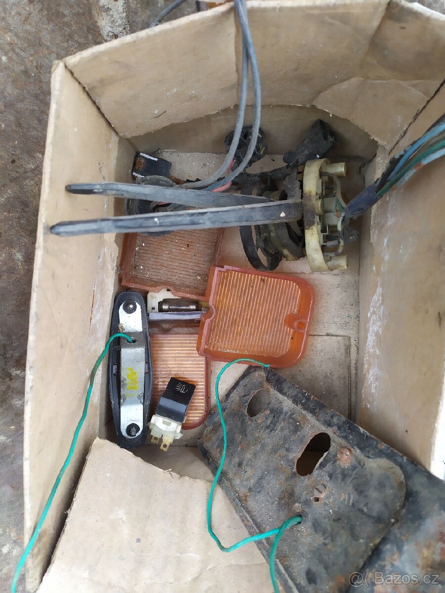 Škoda 100 , 120, Felicia - 8