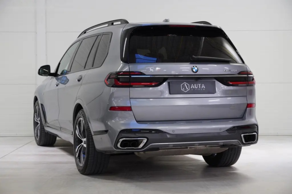 BMW X7, 40i,M-paket,ČR,DPH,HUD, - 8