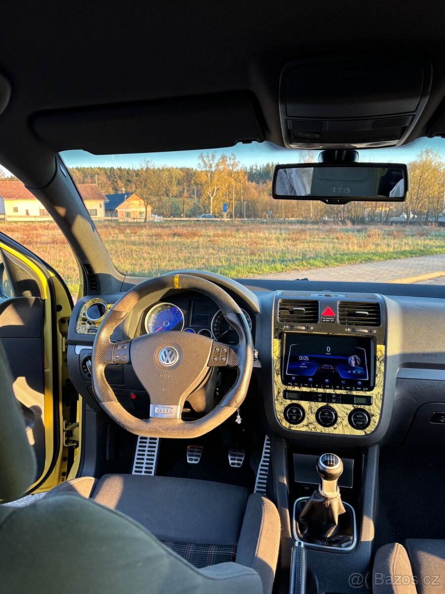 Volkswagen Golf 5 GTI - 8