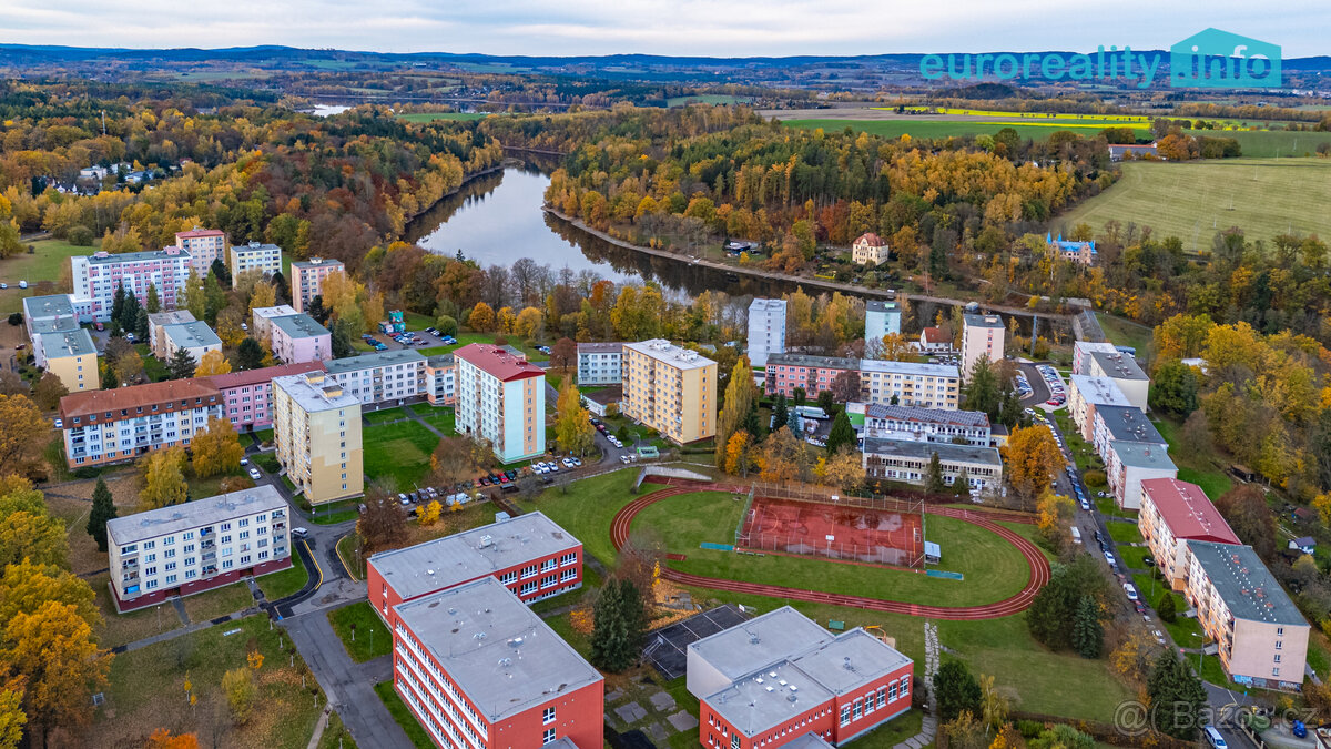 Prodej, byt 1+1 35 m2 Lomená, Cheb - 8