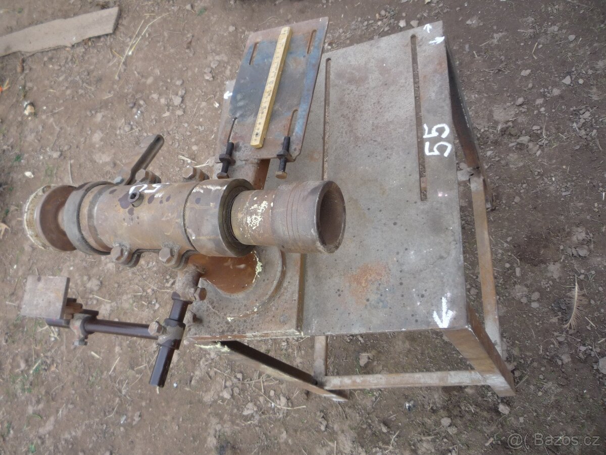 prodám Železná pojezdová konstrukce /trakač/ pod stabil.moto - 8