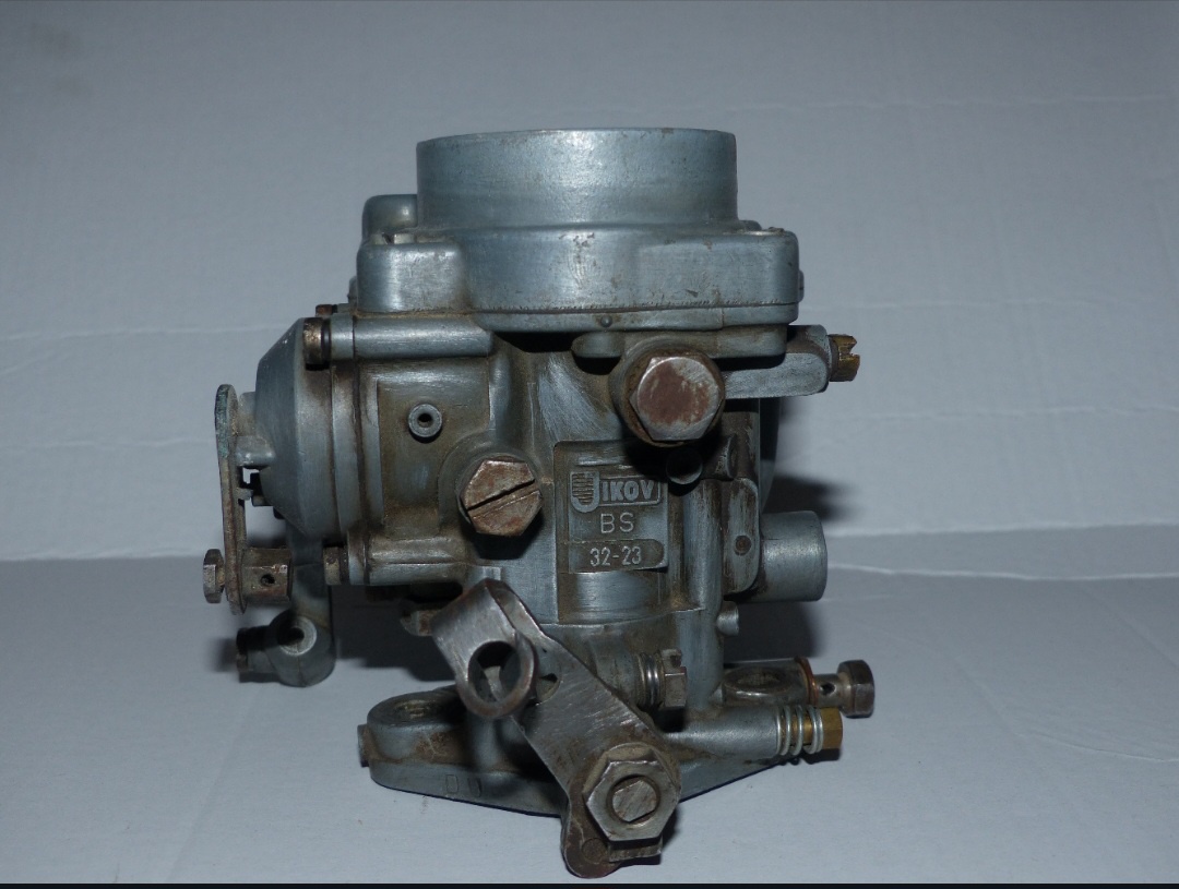 Náhradní díly - 8