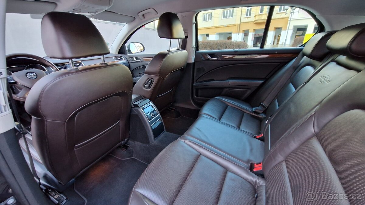 Superb 3.6 fsi 4x4 L&K fl model - 8