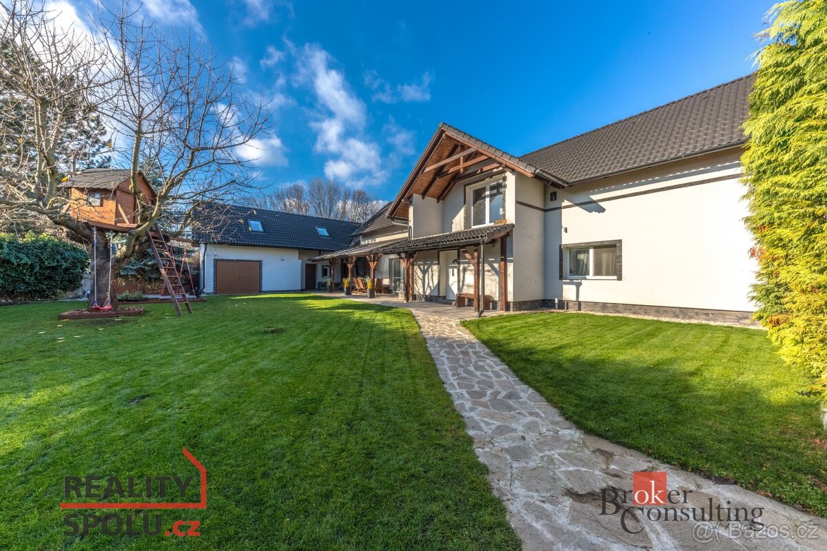 Prodej, domy/rodinný, 291 m2, U Rybníka 2/2, 25064 Zlonín, P - 8