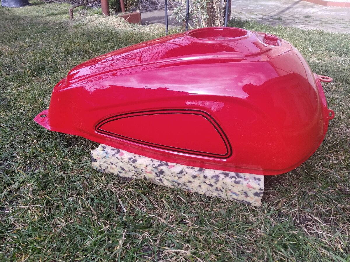 Café racer nádrž - 8