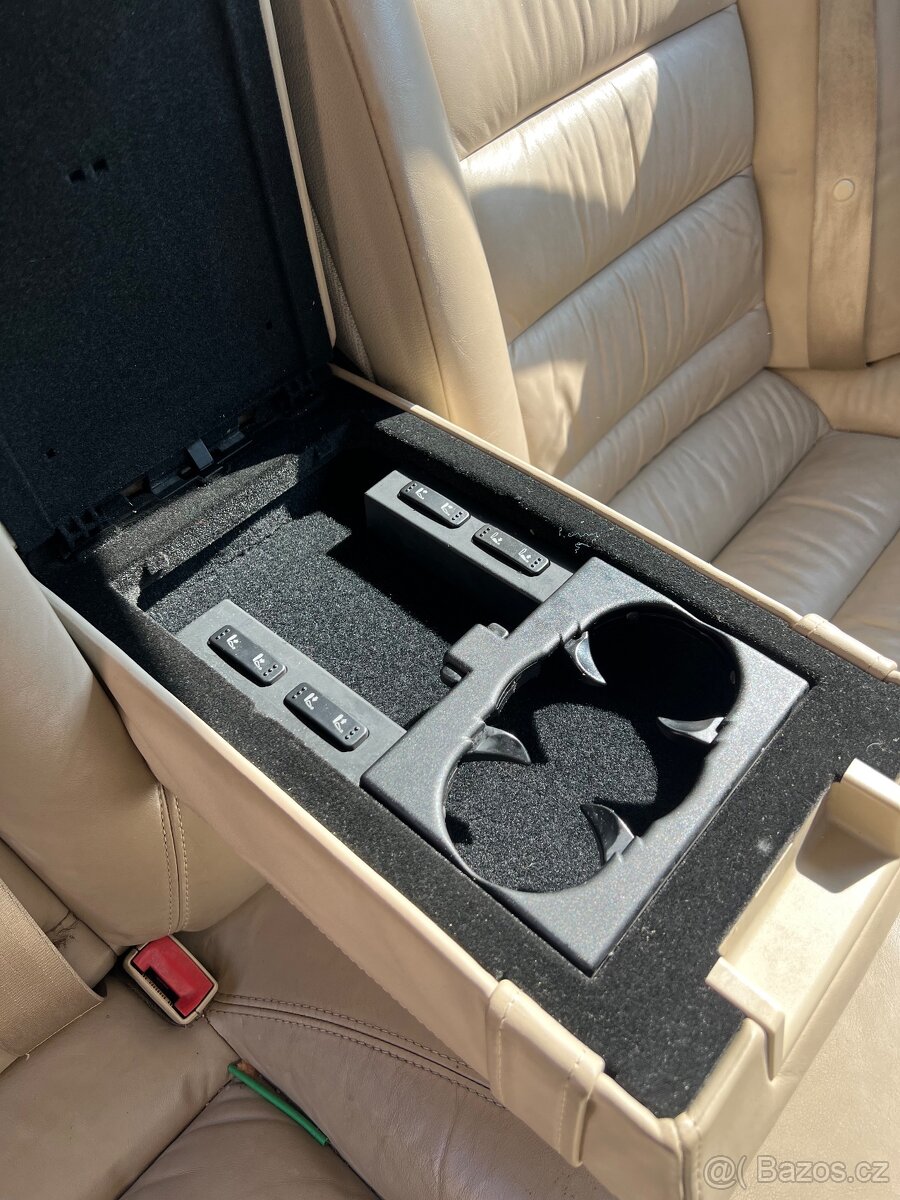 Interiér Superb 1 - 8