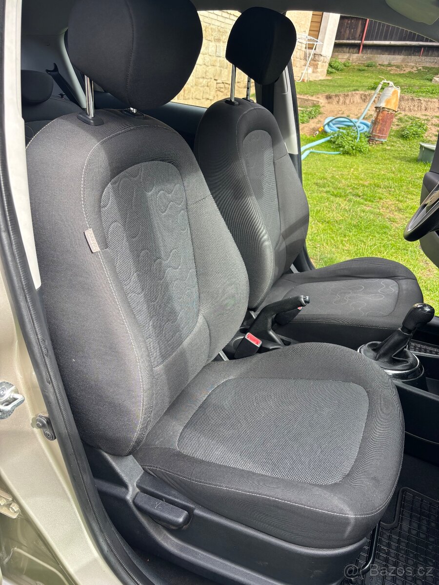 Hyundai i20 - 8