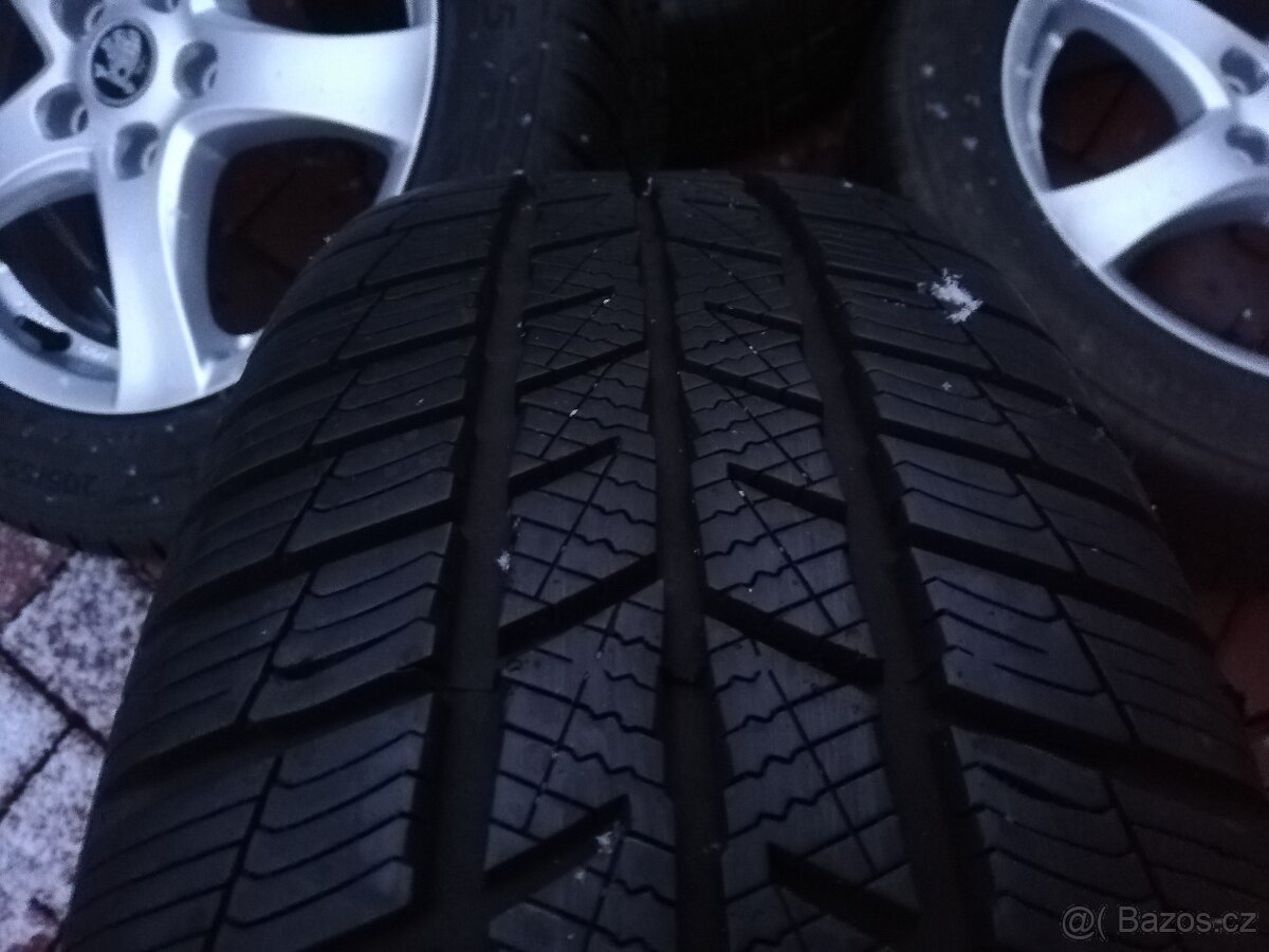 zimní alu Škoda Octavia III 205/55/16 Barum - 8