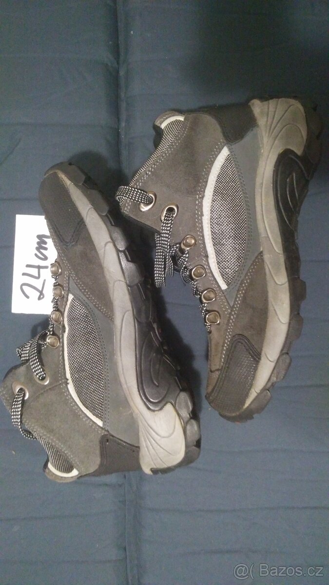 Lezečky Saltic, Jezdecká vesta, Trekové boty, Cyklobrašna - 8