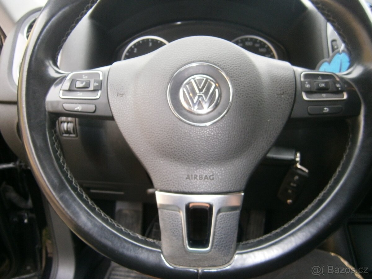 VW TIGUAN 2,0 TDI - 8