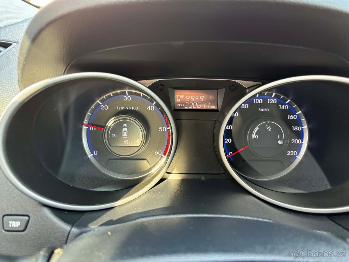 Hyundai ix35 2.0 CRDi VGT Comfort 4x2 - 8