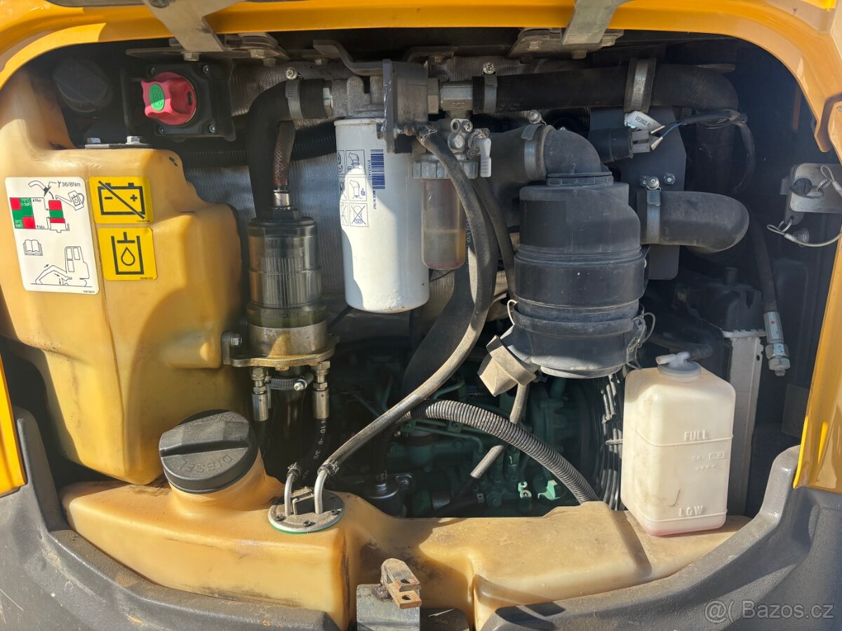 Volvo ECR 25D - 8